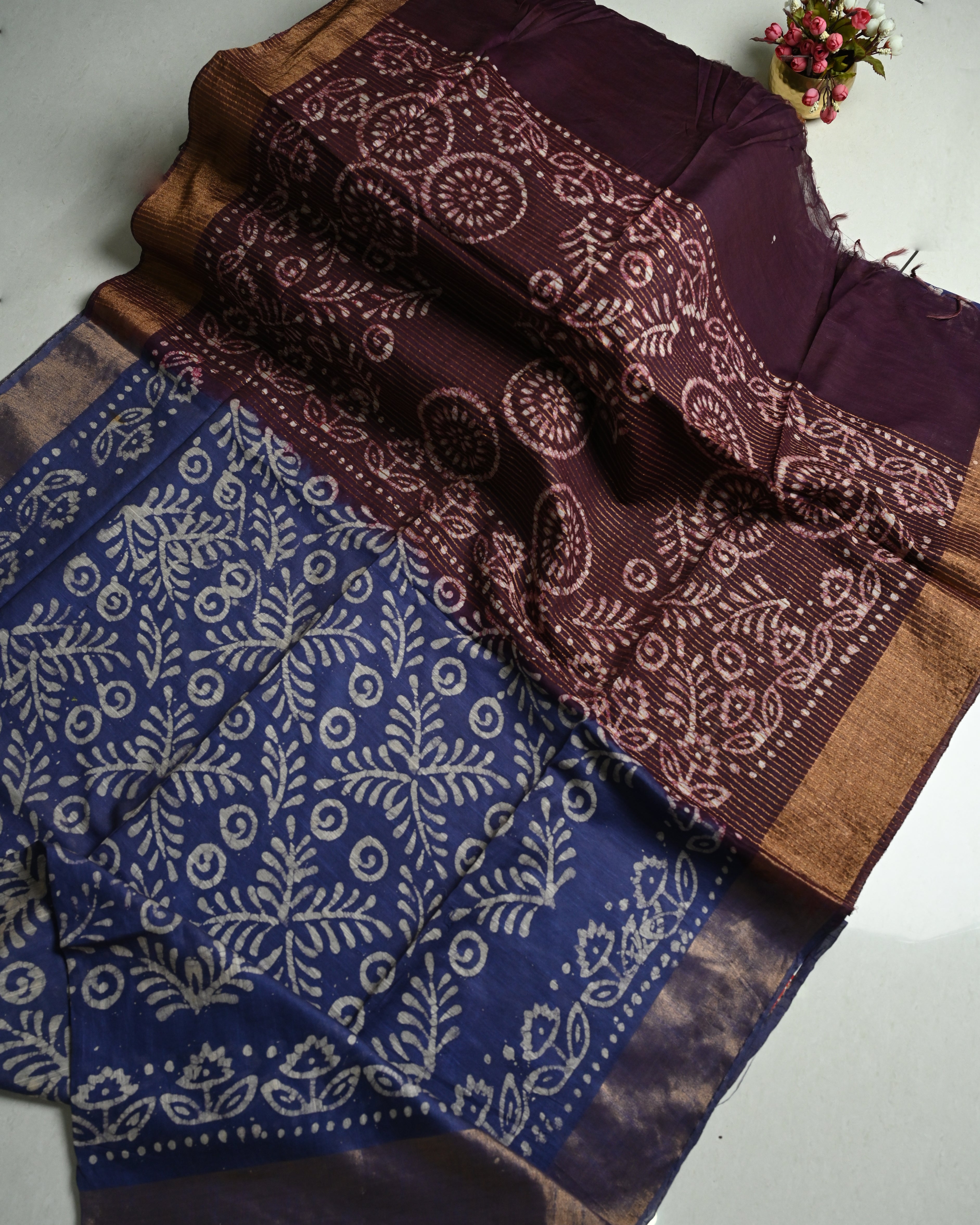 Khadi Silk Bathik Floral Print Saree