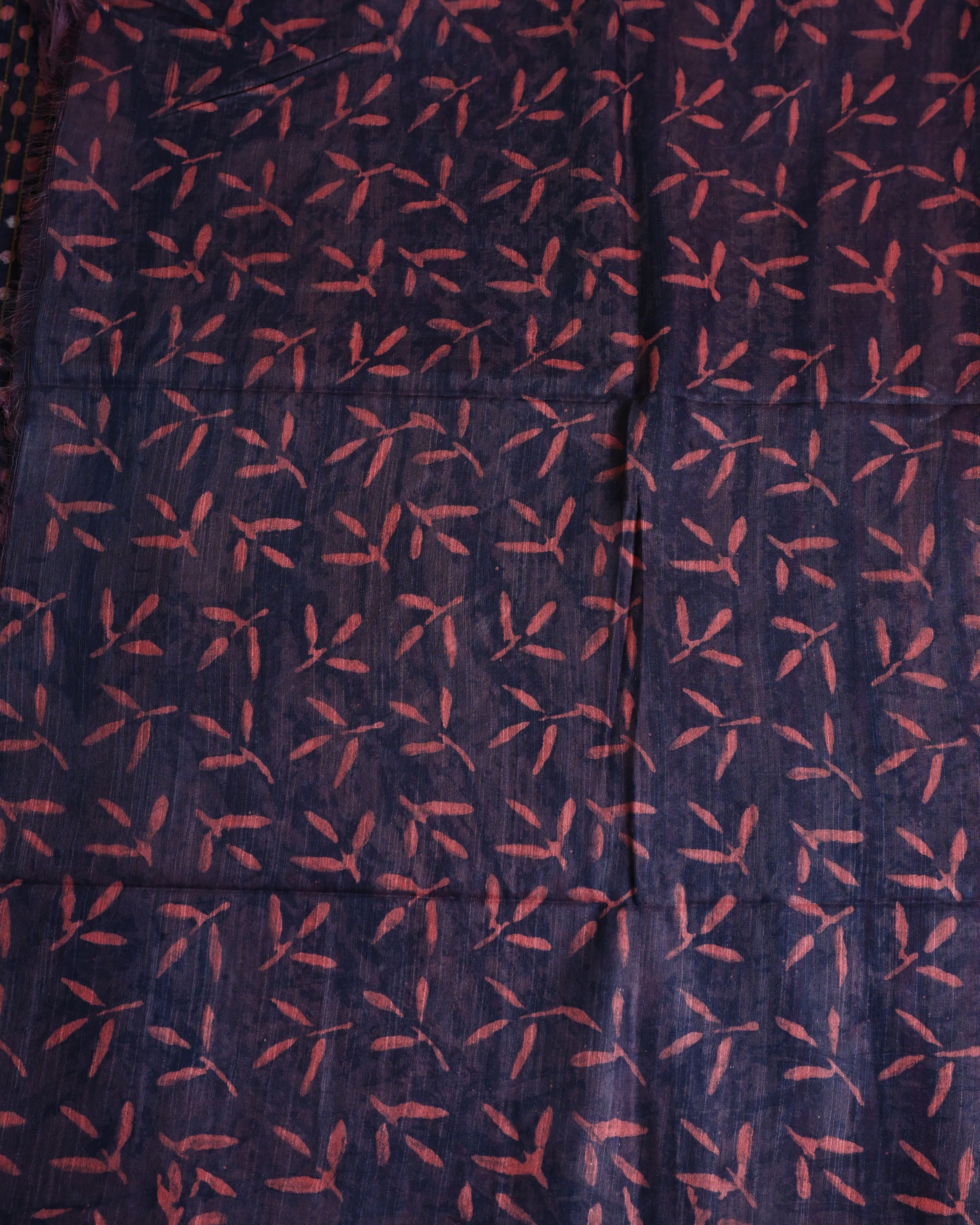 Khadi Silk Bathik Polka Dot Print Saree