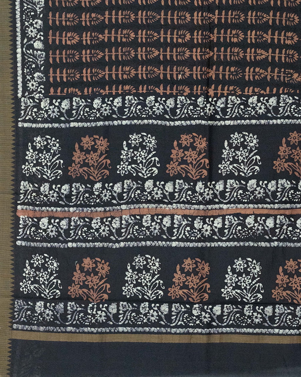 MaheswariSilkDarkWineBatikPrintSareeCS013_2Large