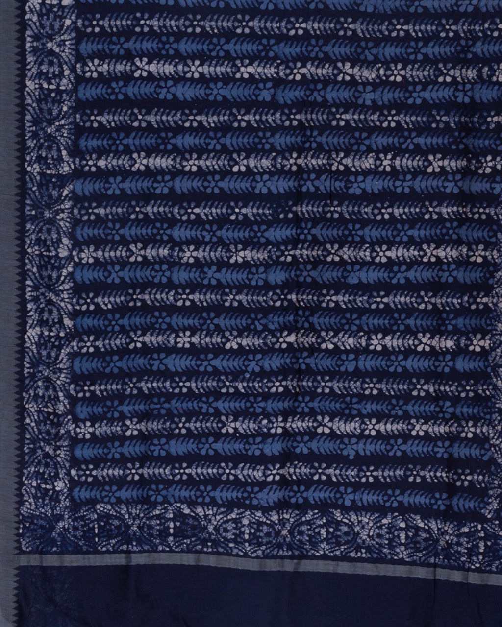 MaheswariSilkNavyBlueBatikPrintSareeCS011_2Large