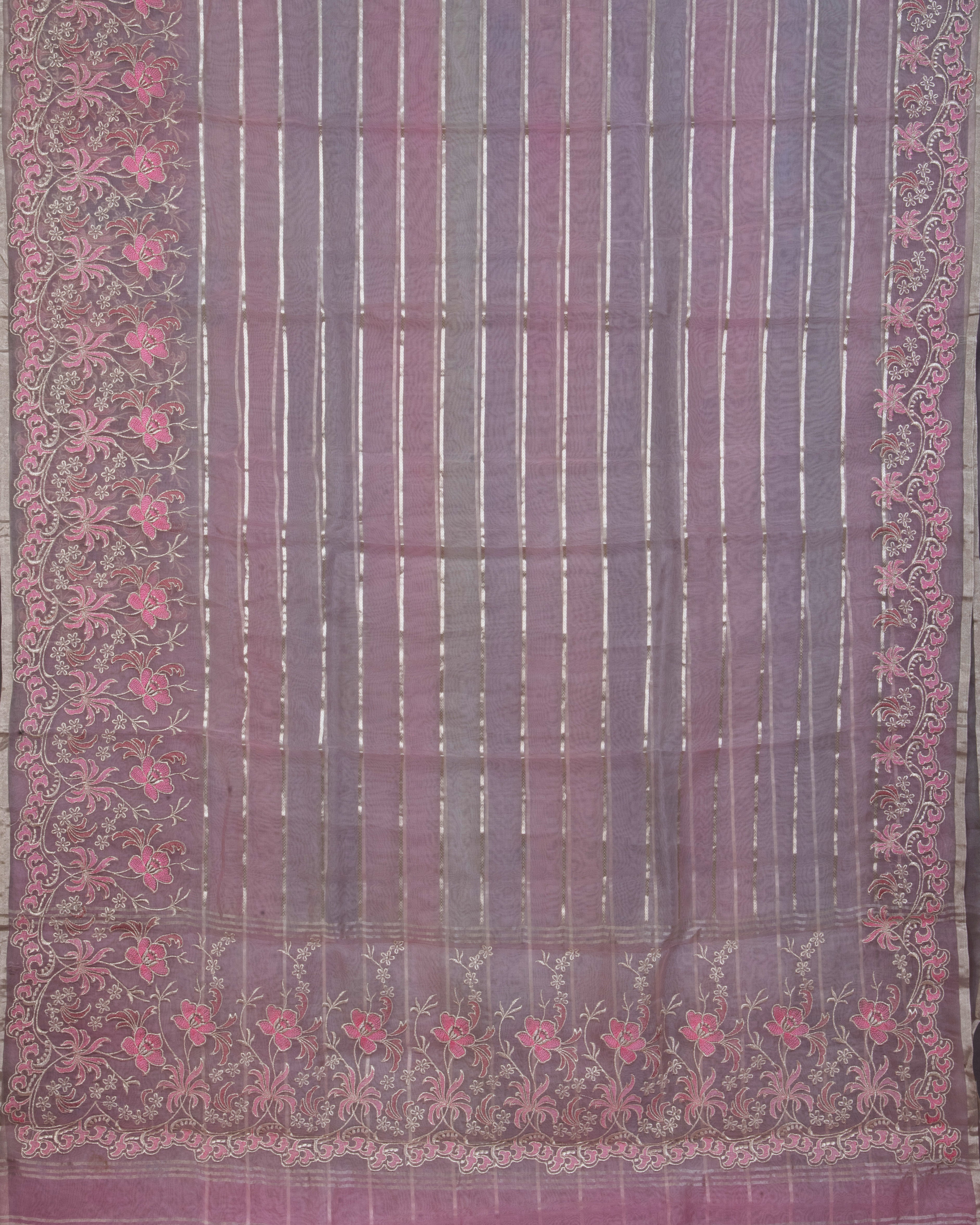 OrganzaBabyPinkFloralEmbroiderySareeCopyofOS08_2