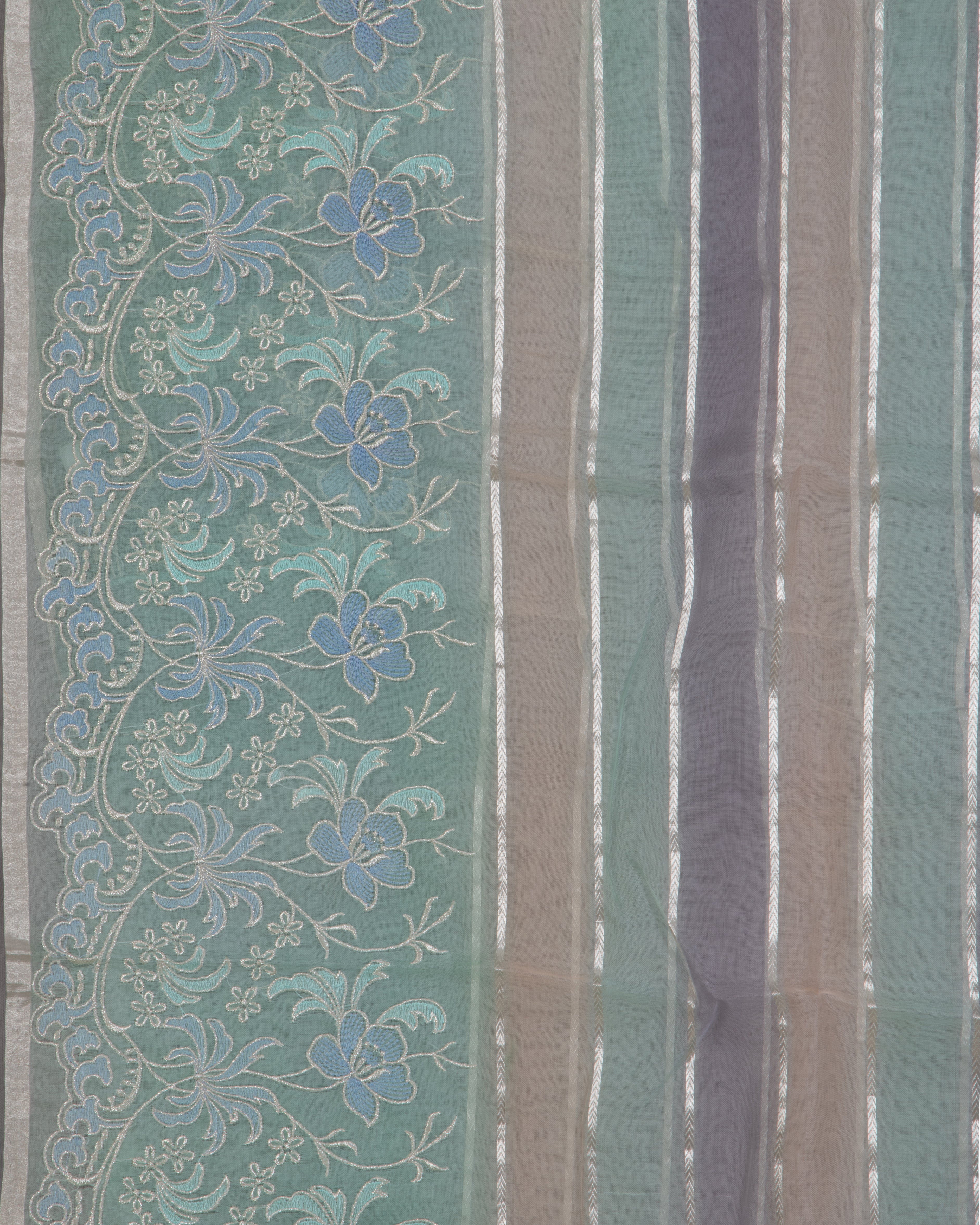 OrganzaSkyBlueFloralEmbroiderySaree-2