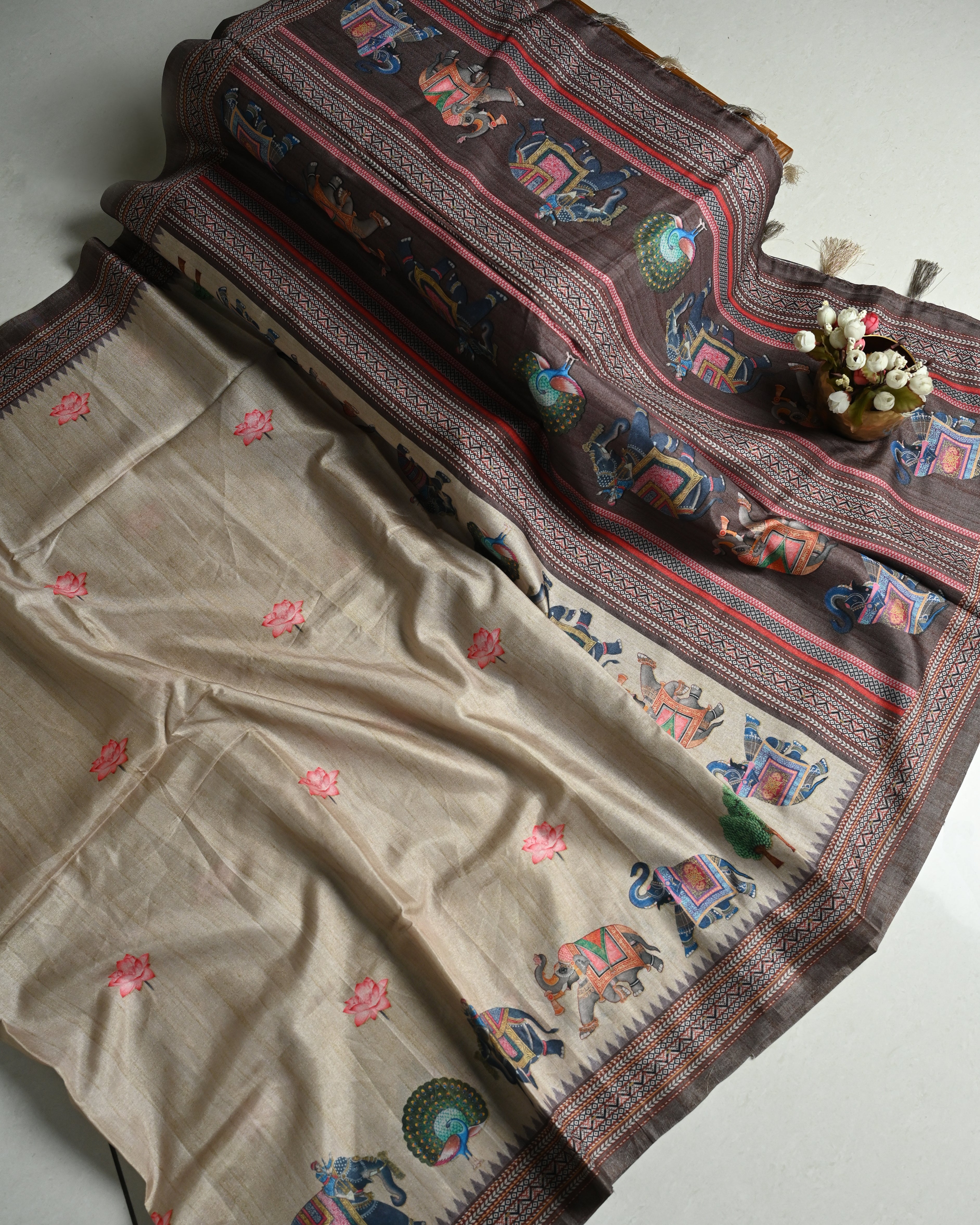 Bhagalpuri Pichiwai Digital Print Beige Saree