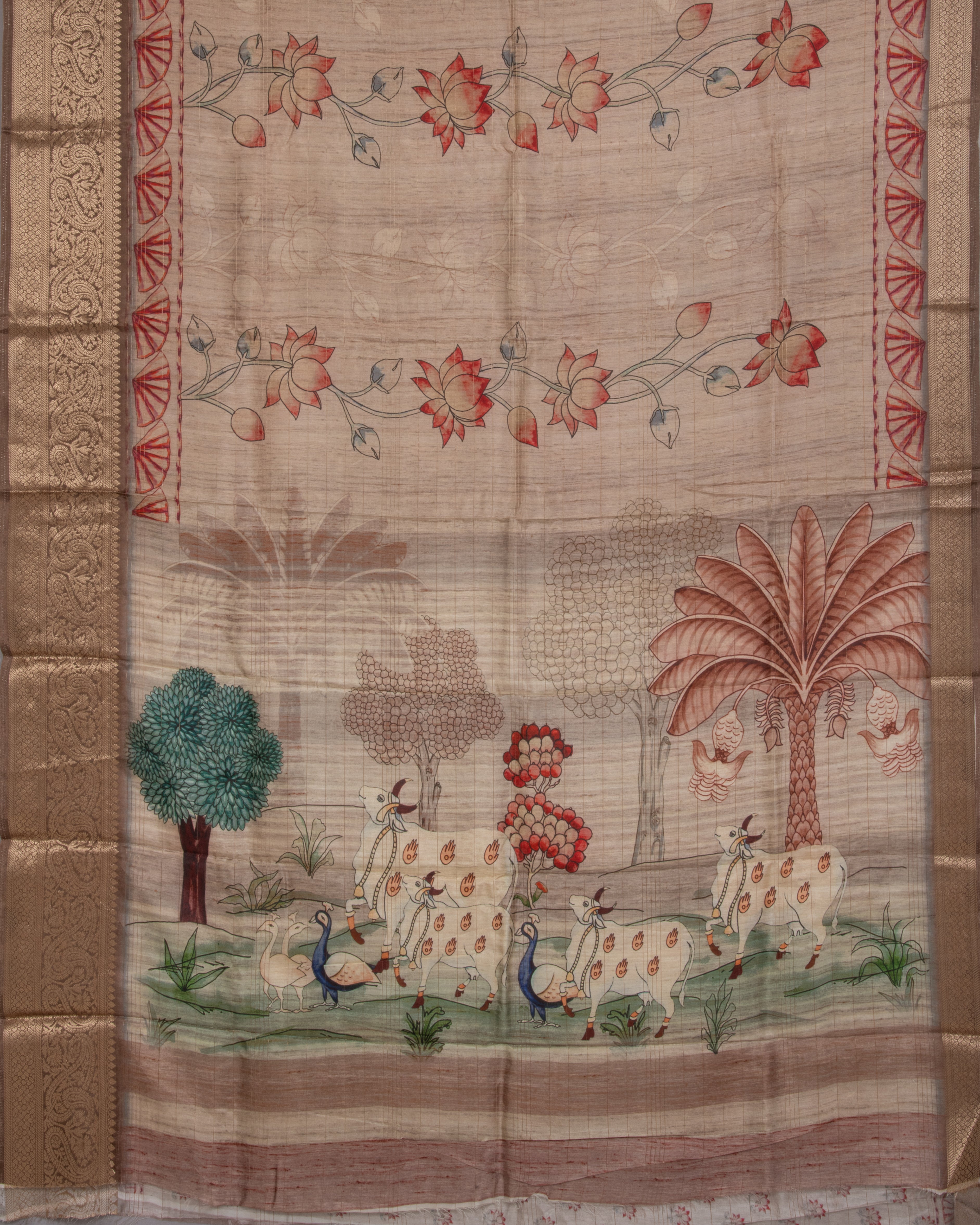 DolaSilkDarkBeigeFloralSaree2