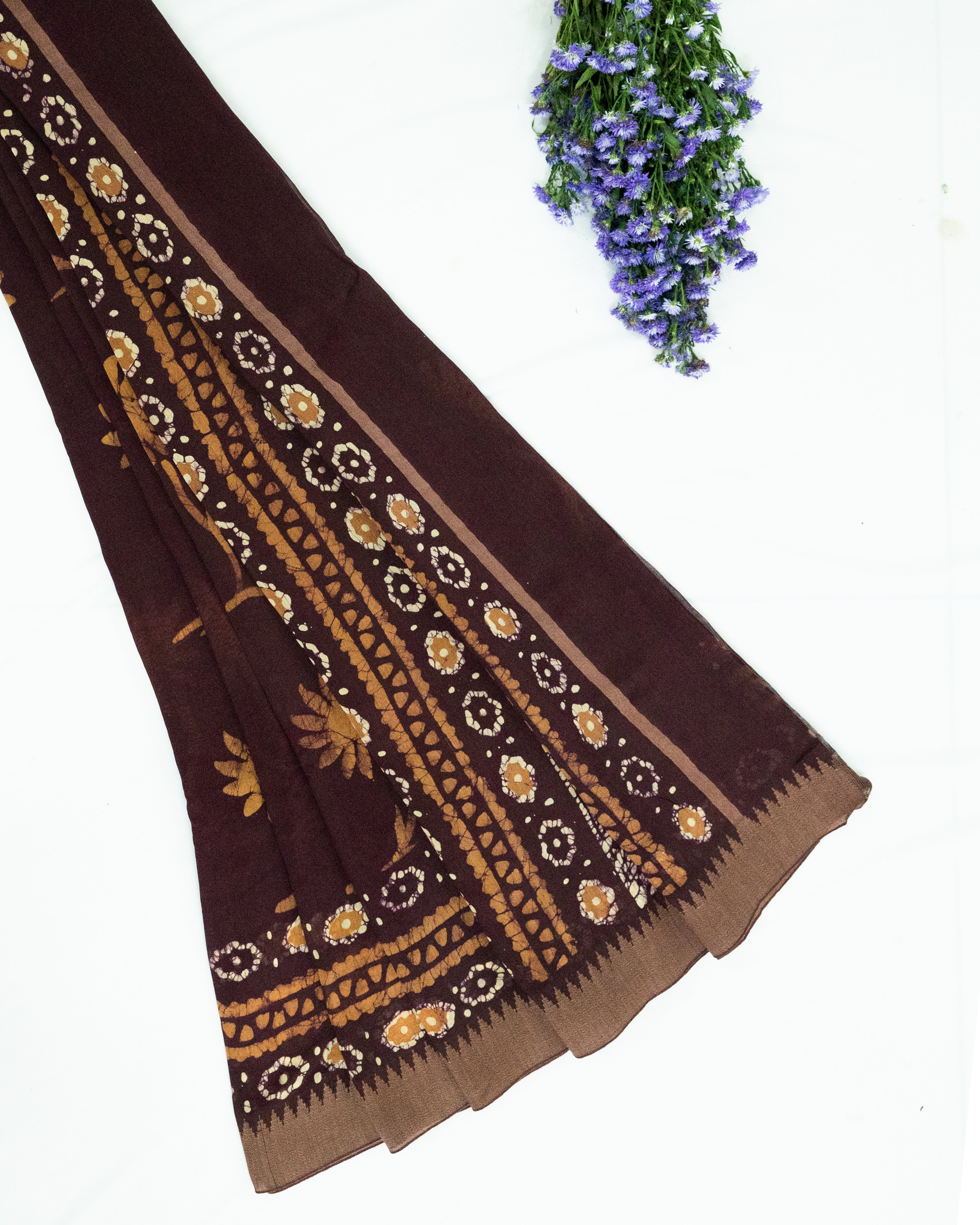 Maheswari-Silk-Plum-Batik-Print-Saree
