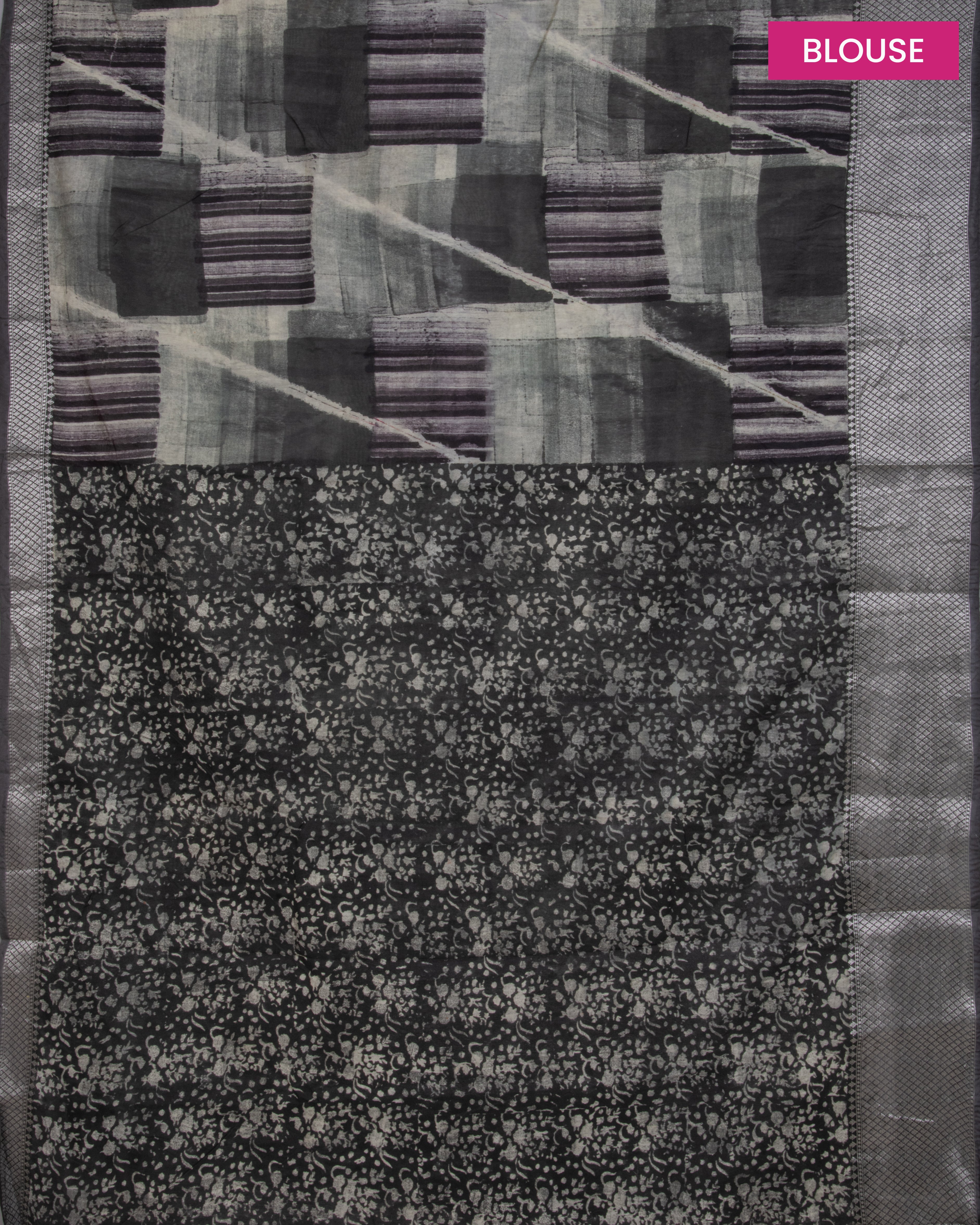 MaheswariSilkBlackGeometricPrintSaree-2