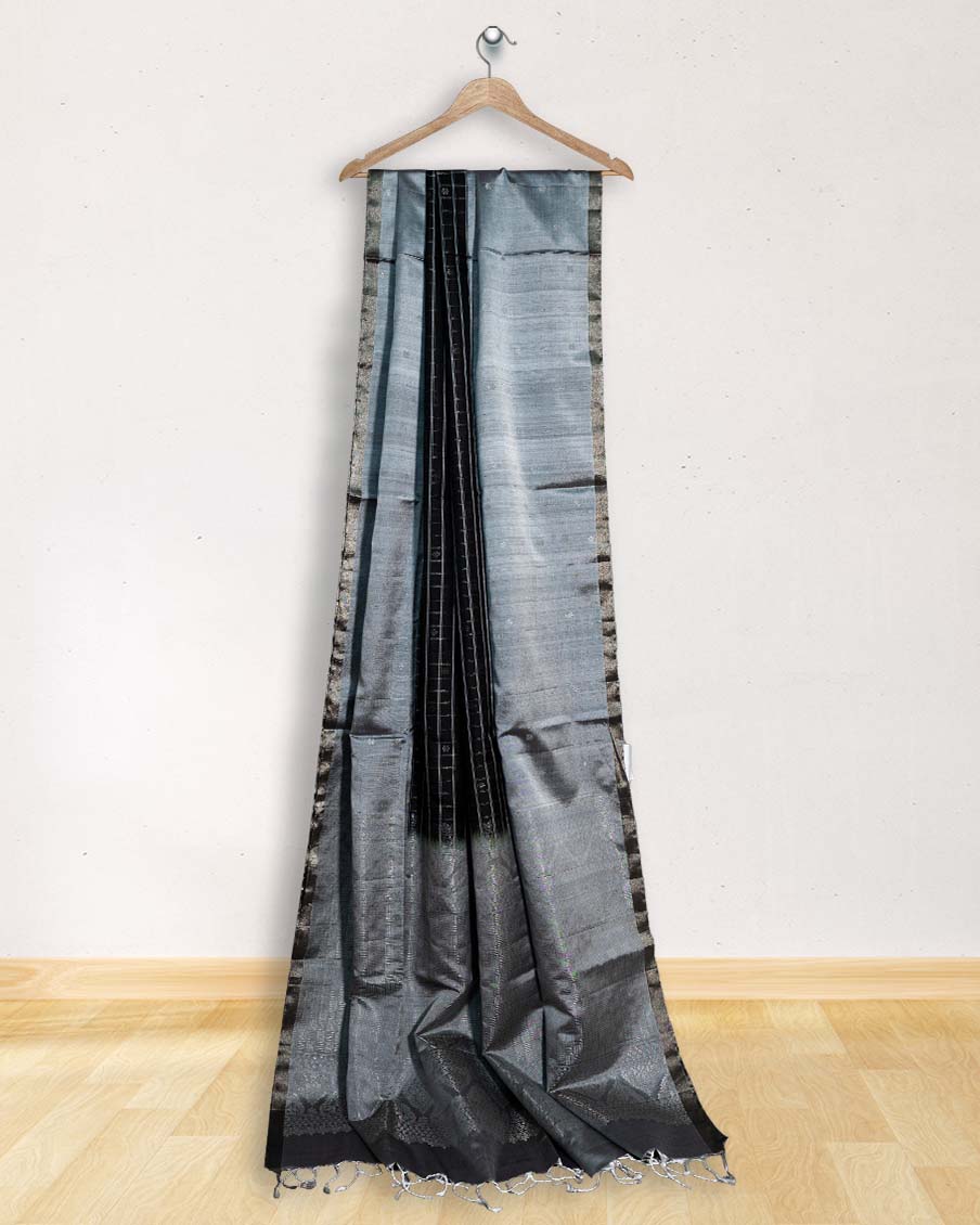 SoftSilkSilverZariBlackChecksSaree_1_2b4a9b18-f0ba-4f63-90bb-e24bec909633